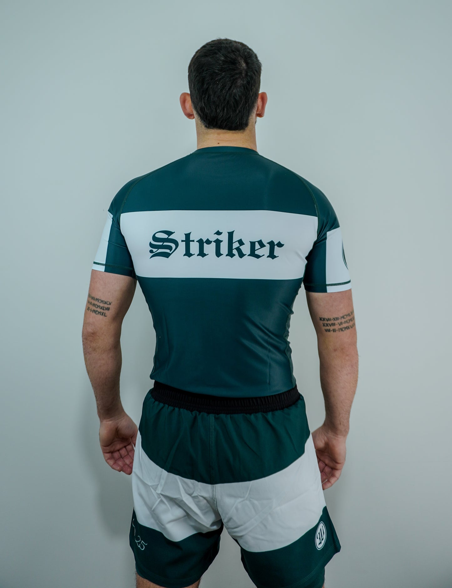 Short Striker